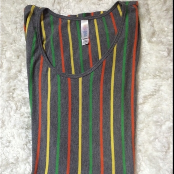 LuLaRoe Womens SmTop With Stripes In Green, Yellow & Red With A Grey Background - Picture 4 of 5